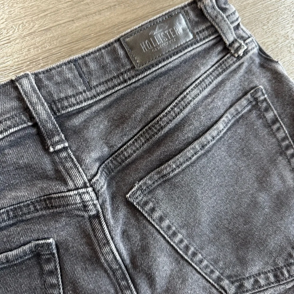 Hollister Black Denim Distressed Shorts 26